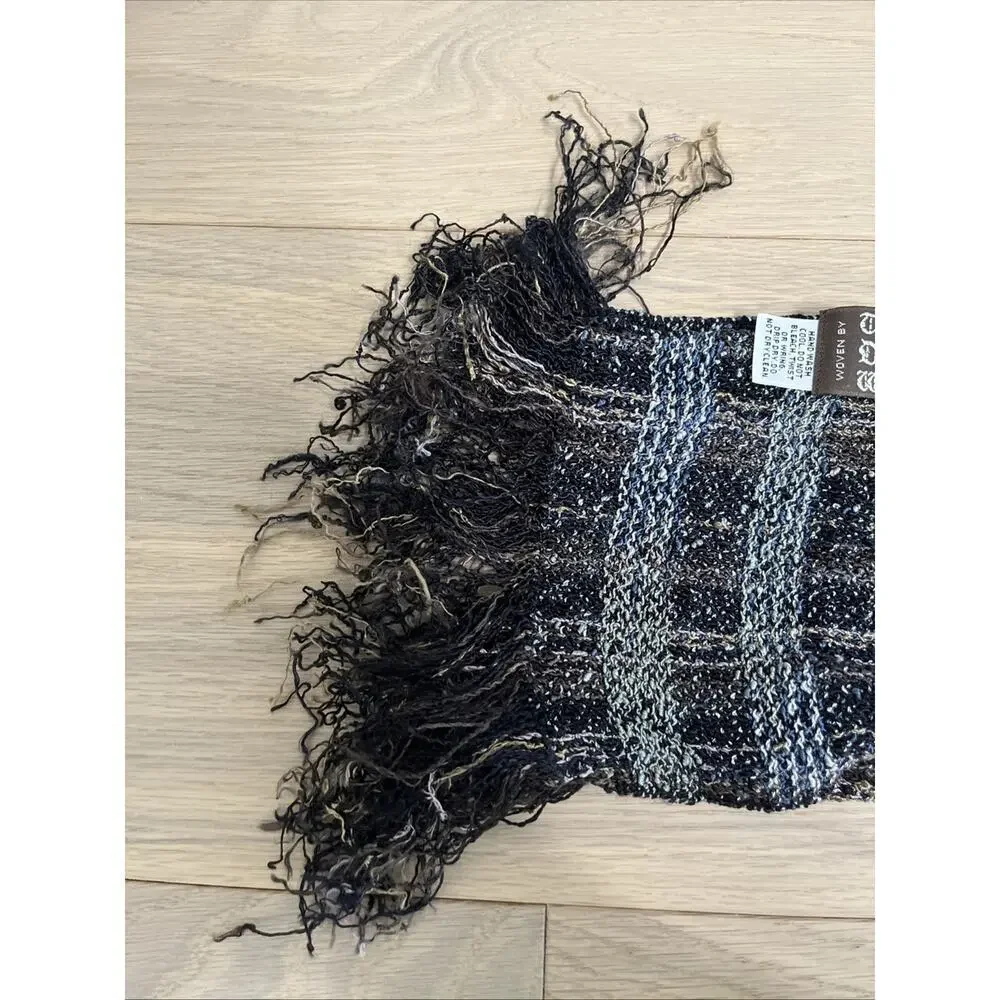 The Dunlap Weavers Scarf - Picture 4 of 6